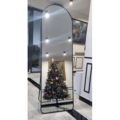 Inny producent Lustro Stojące Półowalne w Czarnej Aluminiowej Ramie 170X55 Inny producent Lustro Stojące Półowalne w Czarnej Aluminiowej Ramie 170X55