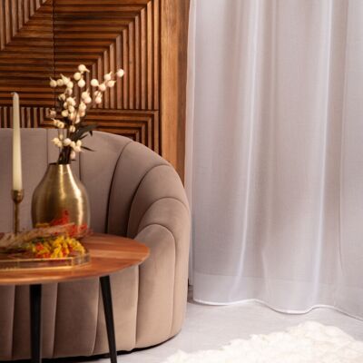 HOMLA Firanka z taśmą B2 ESSENTIALS SWISS VOAL TAPE biała 300x160 cm HOMLA Firanka z taśmą B2 ESSENTIALS SWISS VOAL TAPE biała 300x160 cm