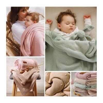 Babyono Kocyk bawełniany z flanelowym podszyciem jasny bez Babyono Kocyk bawełniany z flanelowym podszyciem jasny bez