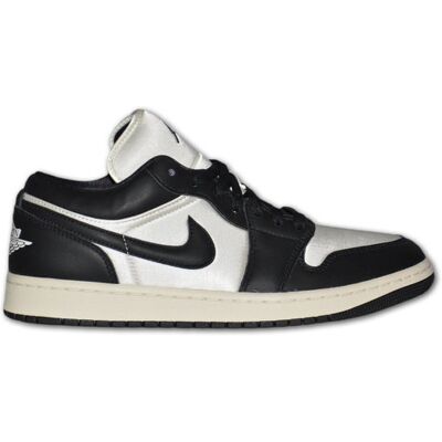 Buty Sportowe Air Jordan 1 Low SE Czarne - FB9893-101 -42.5 Buty Sportowe Air Jordan 1 Low SE Czarne - FB9893-101 -42.5