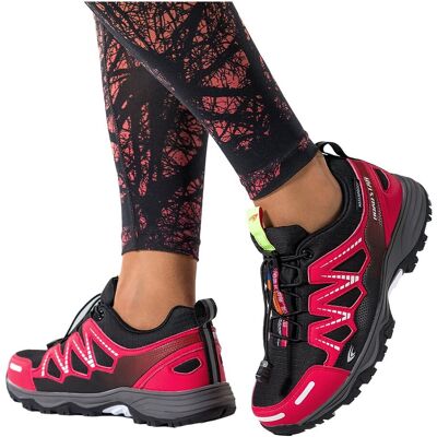 Czerwone Buty Sportowe Trekkingowe Damskie Wodoodporne Na Bieżnikowanej Podeszwie Z Regulowaną Elastyczną Sznurówką Czarne Wstawki Casu 7393-6d-41 Czerwone Buty Sportowe Trekkingowe Damskie Wodoodporne Na Bieżnikowanej Podeszwie Z Regulowaną Elastyczną Sznurówką Czarne Wstawki Casu 7393-6d-41