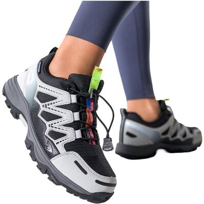 Jasnoszare Buty Sportowe Trekkingowe Damskie Wodoodporne Na Bieżnikowanej Podeszwie Z Regulowaną Elastyczną Sznurówką Czarne Wstawki Casu 7393-7d-40 Jasnoszare Buty Sportowe Trekkingowe Damskie Wodoodporne Na Bieżnikowanej Podeszwie Z Regulowaną Elastyczną Sznurówką Czarne Wstawki Casu 7393-7d-40