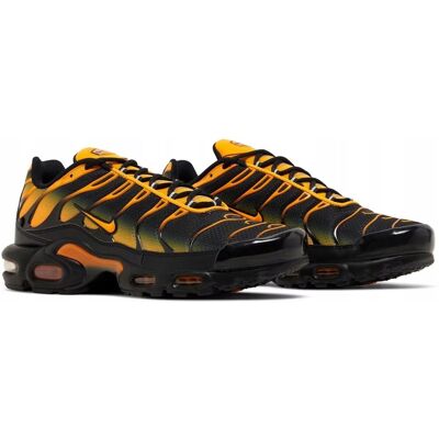 Nike Air Max Plus DM0032 007 czarne męskie sneakersy r. 44 Nike Air Max Plus DM0032 007 czarne męskie sneakersy r. 44