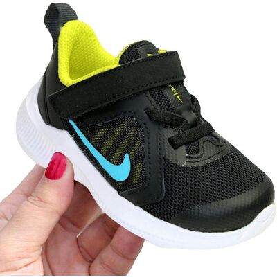 Nike Downshifter 10 buty do biegania 21/22 Nike Downshifter 10 buty do biegania 21/22