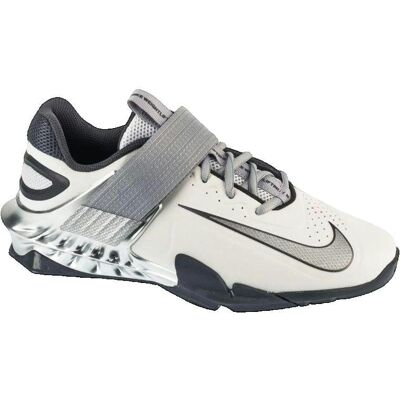 Nike Savaleos SE - Buty Sportowe Nike Savaleos SE - Buty Sportowe