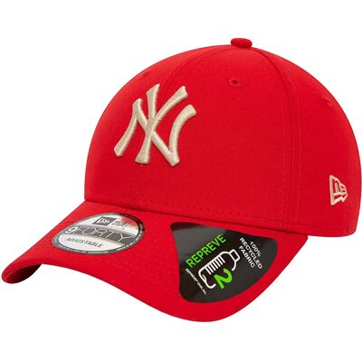 New Era Repreve 940 New York Yankees Cap 60435237, Mężczyzna, Czapka z daszkiem, Czerwony New Era Repreve 940 New York Yankees Cap 60435237, Mężczyzna, Czapka z daszkiem, Czerwony