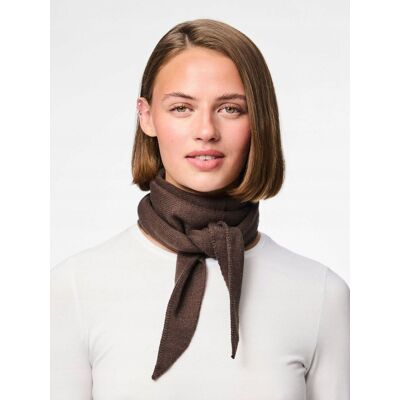 Inny producent PIECES BRĄZOWY DZIANINOWY SZAL MIĘKKA WISKOZA 2FA Inny producent PIECES BRĄZOWY DZIANINOWY SZAL MIĘKKA WISKOZA 2FA