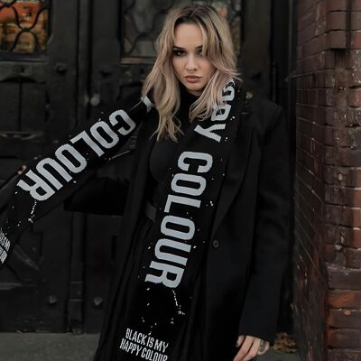Szalik Holy Blvk XXL Black Is My Happy Colour Szalik Holy Blvk XXL Black Is My Happy Colour