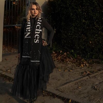 Pozostali producenci Szalik Holy Blvk XXL Namaste Bitches Pozostali producenci Szalik Holy Blvk XXL Namaste Bitches