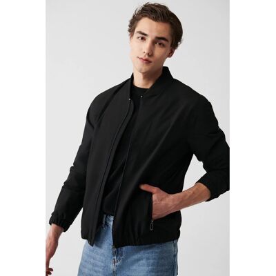 Inny producent CZARNA KURTKA BOMBER MĘSKA Z ZAMKIEM I ELASTYCZNYM DOŁEM XL 5GA* Inny producent CZARNA KURTKA BOMBER MĘSKA Z ZAMKIEM I ELASTYCZNYM DOŁEM XL 5GA*