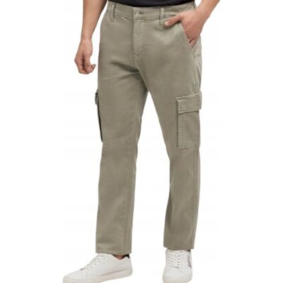 Inny producent GUESS KLASYCZNE SPODNIE CHINOS KIESZENIA KARGO 33/32 1GMA Inny producent GUESS KLASYCZNE SPODNIE CHINOS KIESZENIA KARGO 33/32 1GMA
