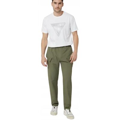 Guess SPODNIE MĘSKIE CASUAL CHINO KIESZENIE NA NOGAWKACH 42 GNA Guess SPODNIE MĘSKIE CASUAL CHINO KIESZENIE NA NOGAWKACH 42 GNA