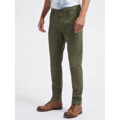 Inny producent GUESS SPODNIE MĘSKIE CASUAL PROSTE KHAKI BAWEŁNIANE 33/31 GGA Inny producent GUESS SPODNIE MĘSKIE CASUAL PROSTE KHAKI BAWEŁNIANE 33/31 GGA