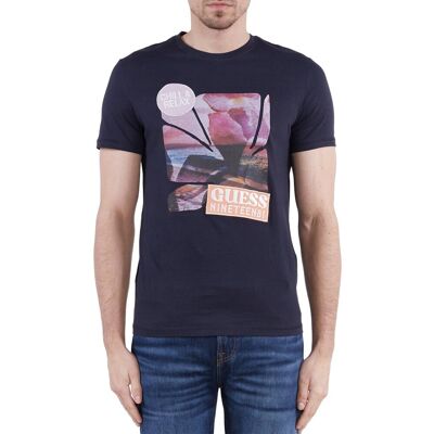 Guess T-SHIRT MĘSKIE GRANATOWY Z NADRUKIEM Z PRZODU M OPA Guess T-SHIRT MĘSKIE GRANATOWY Z NADRUKIEM Z PRZODU M OPA