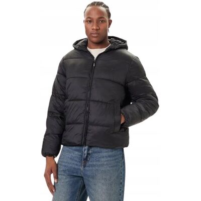 Inny producent JACK&JONES; CZARNA KURTKA PUCHOWA Z KAPTUREM DO PASA M 16BA Inny producent JACK&JONES; CZARNA KURTKA PUCHOWA Z KAPTUREM DO PASA M 16BA