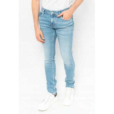 JEANSY MĘSKIE GUESS M2YAN1 D4Q43 NIEBIESKIE - Pants: 29/34 SPODNIE SLIM JEANSY MĘSKIE GUESS M2YAN1 D4Q43 NIEBIESKIE - Pants: 29/34 SPODNIE SLIM