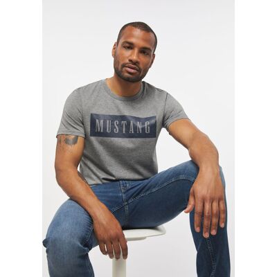 Inny producent Mustang Style Alex C Logo Tee Męski T-Shirt Koszulka Mid Grey Melange 1013223 4140-S Inny producent Mustang Style Alex C Logo Tee Męski T-Shirt Koszulka Mid Grey Melange 1013223 4140-S