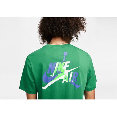 Nike Air Jordan Jumpman Classics Graphic Tee Aloe Verde Nike Air Jordan Jumpman Classics Graphic Tee Aloe Verde