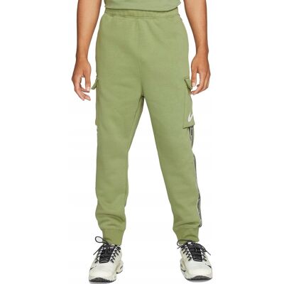 Spodnie dresowe Nike Sportswear Repeat Cargo zielone DX2030-334 r. L Spodnie dresowe Nike Sportswear Repeat Cargo zielone DX2030-334 r. L