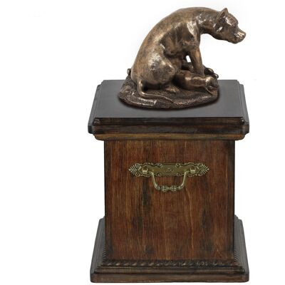 Staffordshire Bull Terrier, Staffik, Staffi II - skrzynia pamiątkowa psa, skrzynia ze statuetką, elegancka skrzynia w klasycznym stylu marki Art-Dog Staffordshire Bull Terrier, Staffik, Staffi II - skrzynia pamiątkowa psa, skrzynia ze statuetką, elegancka skrzynia w klasycznym stylu marki Art-Dog