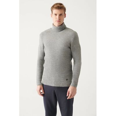 Inny producent SWETER MĘSKI SZARY GOLF Z FAKTURĄ W PASKI I KRATĘ L 5GA* Inny producent SWETER MĘSKI SZARY GOLF Z FAKTURĄ W PASKI I KRATĘ L 5GA*
