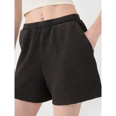 Spodenki casual z dzianiny waflowej damskie 4FRSS25TSHOF699-20S Czarny Roz. M Spodenki casual z dzianiny waflowej damskie 4FRSS25TSHOF699-20S Czarny Roz. M