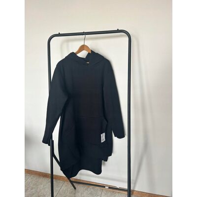 Inny producent Bluza Damska Czarna Kangurka Ocieplana Rozmiar Uniwersalny (42-46) *Italy* Inny producent Bluza Damska Czarna Kangurka Ocieplana Rozmiar Uniwersalny (42-46) *Italy*
