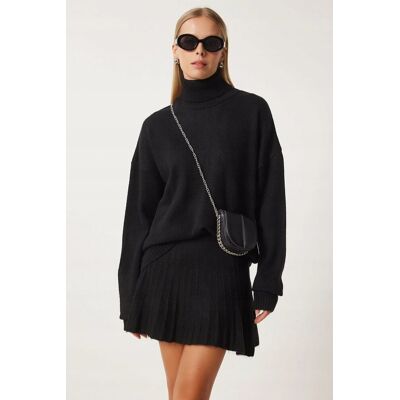 Inny producent CZARNY KOMPLET DAMSKI SWETER GOLF SPÓDNICA PLISOWANA S/M 5GA* Inny producent CZARNY KOMPLET DAMSKI SWETER GOLF SPÓDNICA PLISOWANA S/M 5GA*