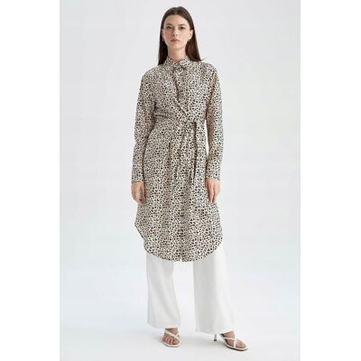 Inny producent DEFACTO KOSZULA DŁUGA Z PASKIEM WZÓR PANTERKA DŁUGI RĘKAW PLUS SIZE 3XL 5_A Inny producent DEFACTO KOSZULA DŁUGA Z PASKIEM WZÓR PANTERKA DŁUGI RĘKAW PLUS SIZE 3XL 5_A