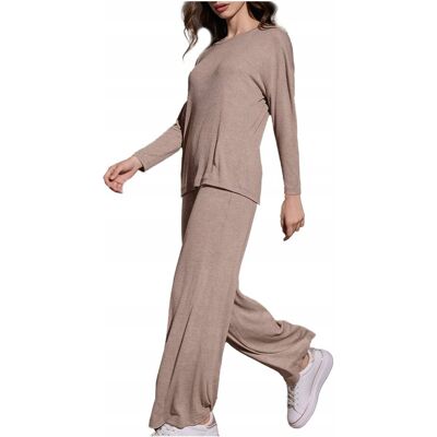 Inny producent Komplet dzianinowy damski z spodniami L na lato sportowy dres Inny producent Komplet dzianinowy damski z spodniami L na lato sportowy dres