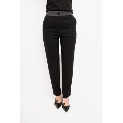 Giorgio Armani Spodnie damskie Armani Exchange 6DYP35 YN5YZ czarny - Pants: 40 Giorgio Armani Spodnie damskie Armani Exchange 6DYP35 YN5YZ czarny - Pants: 40