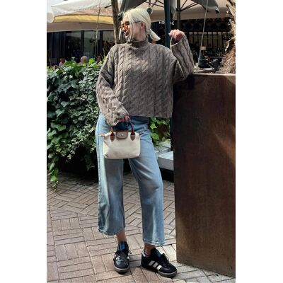 Inny producent SWETER DAMSKI Z WARKOCZOWYM WZOREM Z GOLFEM W KOLORZE BRĄZOWYM 5GA* Inny producent SWETER DAMSKI Z WARKOCZOWYM WZOREM Z GOLFEM W KOLORZE BRĄZOWYM 5GA*
