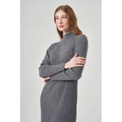 Inny producent SZARA DOPASOWANA SUKIENKA DZIANINOWA Z GOLFEM I BUFAMI M 5GA* Inny producent SZARA DOPASOWANA SUKIENKA DZIANINOWA Z GOLFEM I BUFAMI M 5GA*