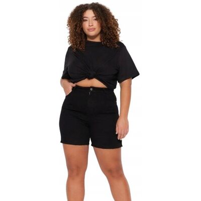 Inny producent TRENDYOL CZARNE JEANSOWE SPODENKI PLUS SIZE Z PRZETARCIAMI 44 1J2A Inny producent TRENDYOL CZARNE JEANSOWE SPODENKI PLUS SIZE Z PRZETARCIAMI 44 1J2A