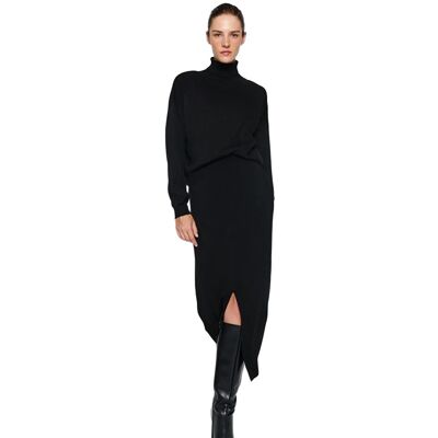 Inny producent TRENDYOL CZARNY KOMPLET DAMSKI SWETER Z GOLFEM SPÓDNICA Z ROZPORKIEM M 5EA* Inny producent TRENDYOL CZARNY KOMPLET DAMSKI SWETER Z GOLFEM SPÓDNICA Z ROZPORKIEM M 5EA*
