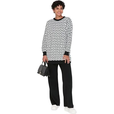 Inny producent TRENDYOL KOMPLET DAMSKI SWETER WZÓR GEOMETRYCZNY SPODNIE CZARNE M 5EA* Inny producent TRENDYOL KOMPLET DAMSKI SWETER WZÓR GEOMETRYCZNY SPODNIE CZARNE M 5EA*