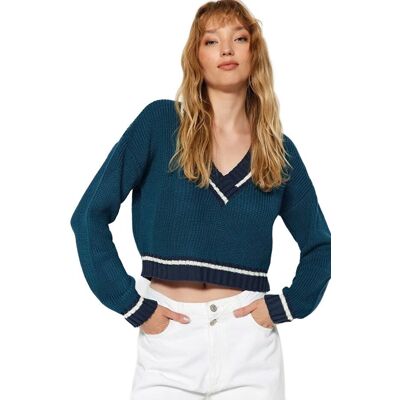 Inny producent TRENDYOL KRÓTKI SWETER DAMSKI Z DEKOLTEM V W PASKI S 5EA* Inny producent TRENDYOL KRÓTKI SWETER DAMSKI Z DEKOLTEM V W PASKI S 5EA*