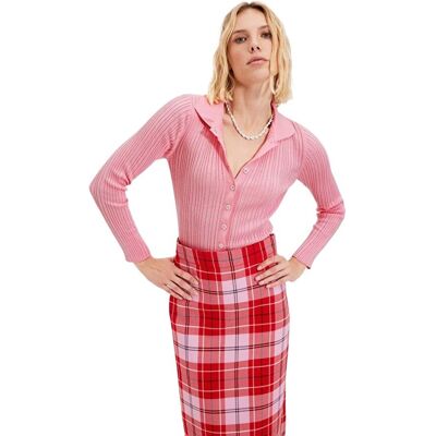 Inny producent TRENDYOL RÓŻOWY SWETER DAMSKI Z GUZIKAMI I KOŁNIERZYKIEM PRĄŻKOWANY L 5EA* Inny producent TRENDYOL RÓŻOWY SWETER DAMSKI Z GUZIKAMI I KOŁNIERZYKIEM PRĄŻKOWANY L 5EA*