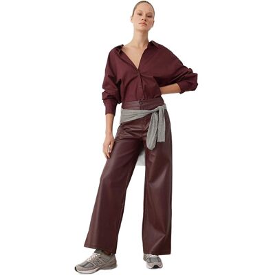 Inny producent TRENDYOL SPODNIE DAMSKIE CASUAL PROSTE Z EKO SKÓRY WYSOKI STAN M 5EA* Inny producent TRENDYOL SPODNIE DAMSKIE CASUAL PROSTE Z EKO SKÓRY WYSOKI STAN M 5EA*