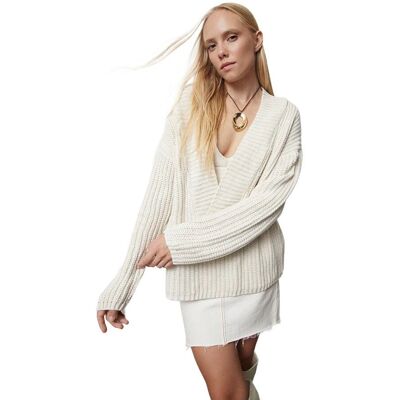 Inny producent TRENDYOL SWETER DAMSKI KREMOWY Z GRUBYM SZEWEM I DEKOLTEM V M 5EA* Inny producent TRENDYOL SWETER DAMSKI KREMOWY Z GRUBYM SZEWEM I DEKOLTEM V M 5EA*