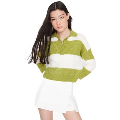 Inny producent TRENDYOL SWETER DAMSKI KRÓTKI W PASKI Z GUZIKAMI I KOŁNIERZYKIEM M 5EA* Inny producent TRENDYOL SWETER DAMSKI KRÓTKI W PASKI Z GUZIKAMI I KOŁNIERZYKIEM M 5EA*