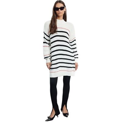 Inny producent TRENDYOL SWETER DAMSKI W PASKI Z MARSZCZENIAMI DŁUGI L 5EA* Inny producent TRENDYOL SWETER DAMSKI W PASKI Z MARSZCZENIAMI DŁUGI L 5EA*