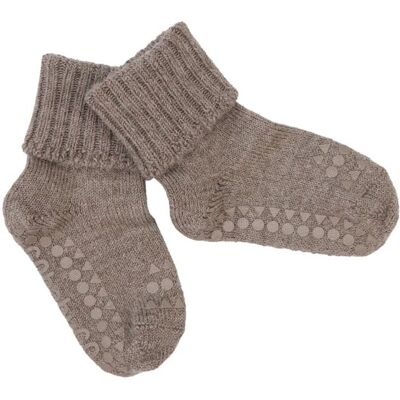 GoBabyGo antypoślizgowe skarpetki do nauki chodzenia ALPACA Walnut 6 m+ GoBabyGo antypoślizgowe skarpetki do nauki chodzenia ALPACA Walnut 6 m+