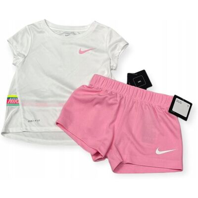 Spodenki T-Shirt Komplet Dziewczęcy Nike 2/3 Lata, 92-98 Cm Spodenki T-Shirt Komplet Dziewczęcy Nike 2/3 Lata, 92-98 Cm