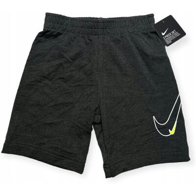 Sportowe krótkie spodenki chłopięce Nike 3/4 latka Sportowe krótkie spodenki chłopięce Nike 3/4 latka
