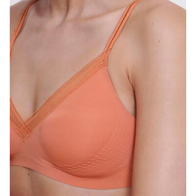 Triumph Biustonosz Sloggi Body Adapt Twist Soft M Ceglasty Bez Fiszbin Triumph Biustonosz Sloggi Body Adapt Twist Soft M Ceglasty Bez Fiszbin