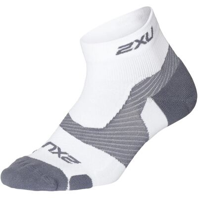 Skarpety do biegania 2XU Vectr Light Cushion 1/4 Crew UA7028e r.S Skarpety do biegania 2XU Vectr Light Cushion 1/4 Crew UA7028e r.S