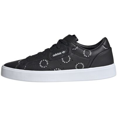 adidas Sleek FW2066 - Skórzane buty o wąskim kroju adidas Sleek FW2066 - Skórzane buty o wąskim kroju