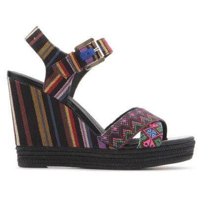 Buty na koturnie Geox W D82P6G 000AW C0042 Buty na koturnie Geox W D82P6G 000AW C0042