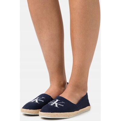 Inny producent CALVIN KLEIN JEANS DAMSKIE ESPADRYLE CZARNE Z LOGO 37 14CA Inny producent CALVIN KLEIN JEANS DAMSKIE ESPADRYLE CZARNE Z LOGO 37 14CA